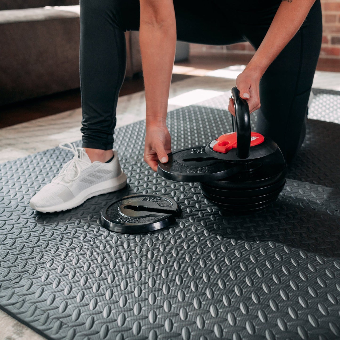 Adjustable Kettlebell (10 - 40 lbs)